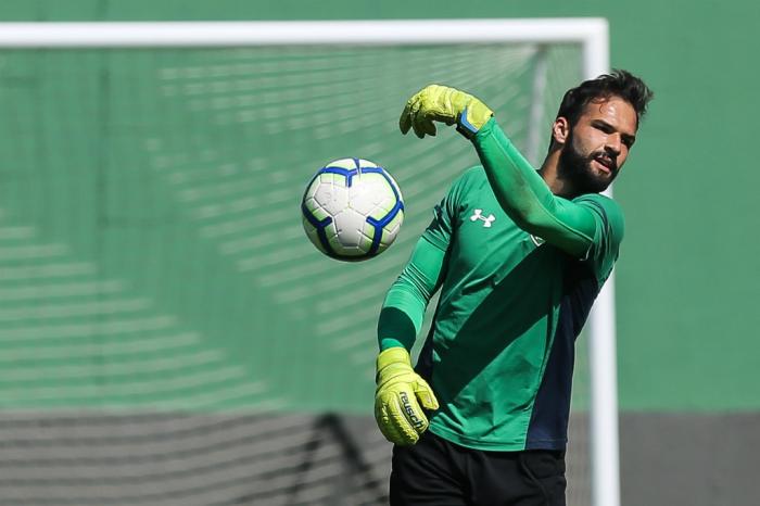 Agora rival do Inter, Muriel já cometeu falha incrível pelo Fluminense; veja Muriel