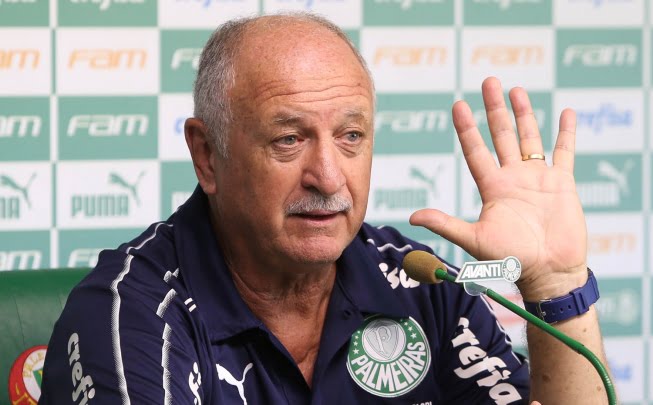 Felipão não gosta de pergunta e "corta" repórter após empate com o Grêmio; veja Felipão