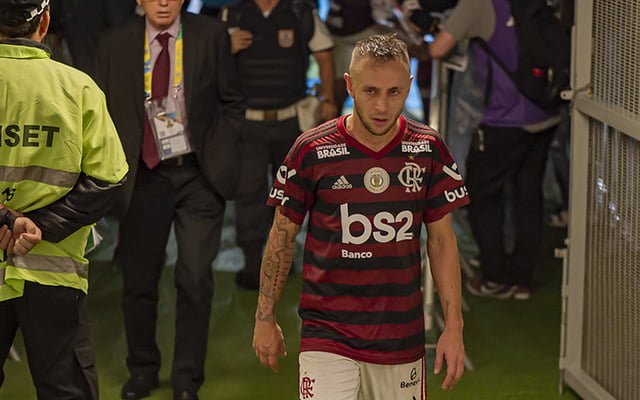 Inter quase contratou Rafinha e Bruno Henrique preferiu ir para o Santos, diz Melo Rafinha