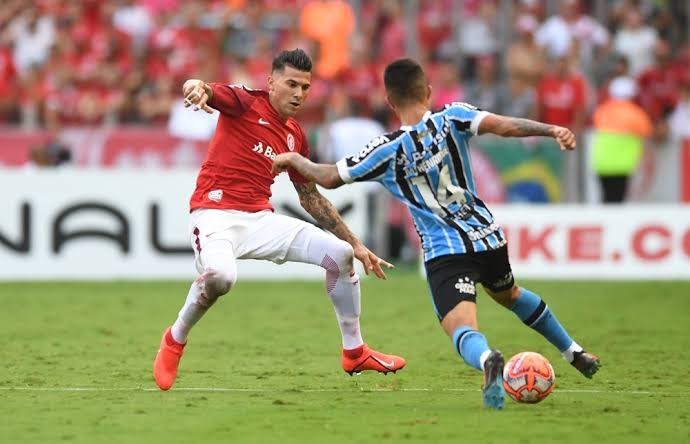 Grupo RBS monta seleção da dupla Gre-Nal com Cuesta e sem Kannemann Cuesta