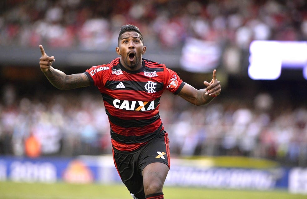 No aguardo de Rodinei e Reinaldo, Grêmio também analisa lateral brasileiro que foi colega de Cristiano Ronaldo Rodinei - Grêmio