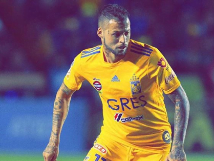 Nico López responde crítica de torcedor do Inter após postar foto jogando pelo Tigres Nico López