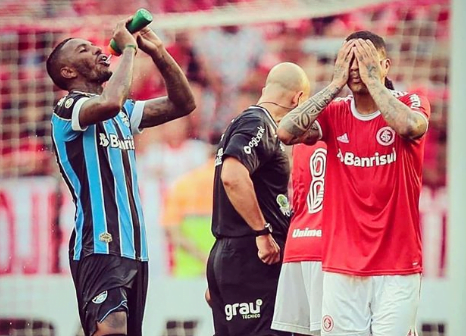 Paulo Miranda entra, se estranha com Guerrero e depois tira onda na web; veja o post Paulo Miranda