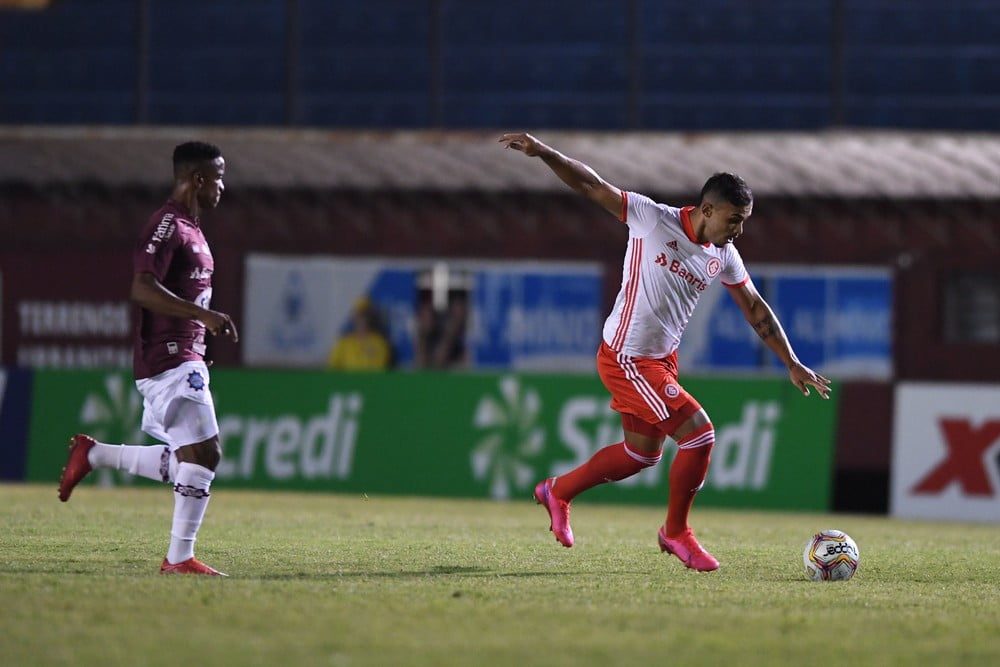 O desabafo de Pottker ao voltar a jogar pelo Inter depois de quase 100 dias fora Pottker