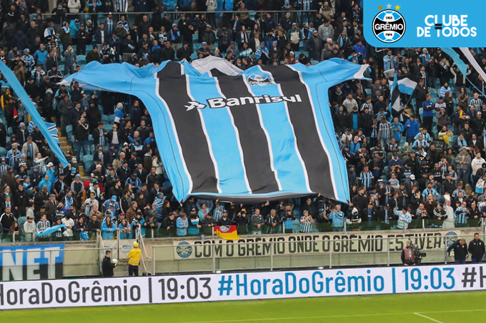 Grêmio cria campanha e pede para torcedores irem às janelas por "clima de Arena" Grêmio