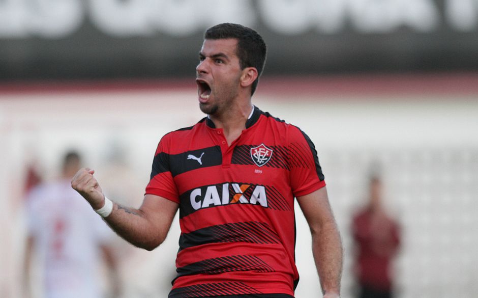 Desafeto dos colorados, André Lima admite que esteve a um passo de jogar no Inter André Lima