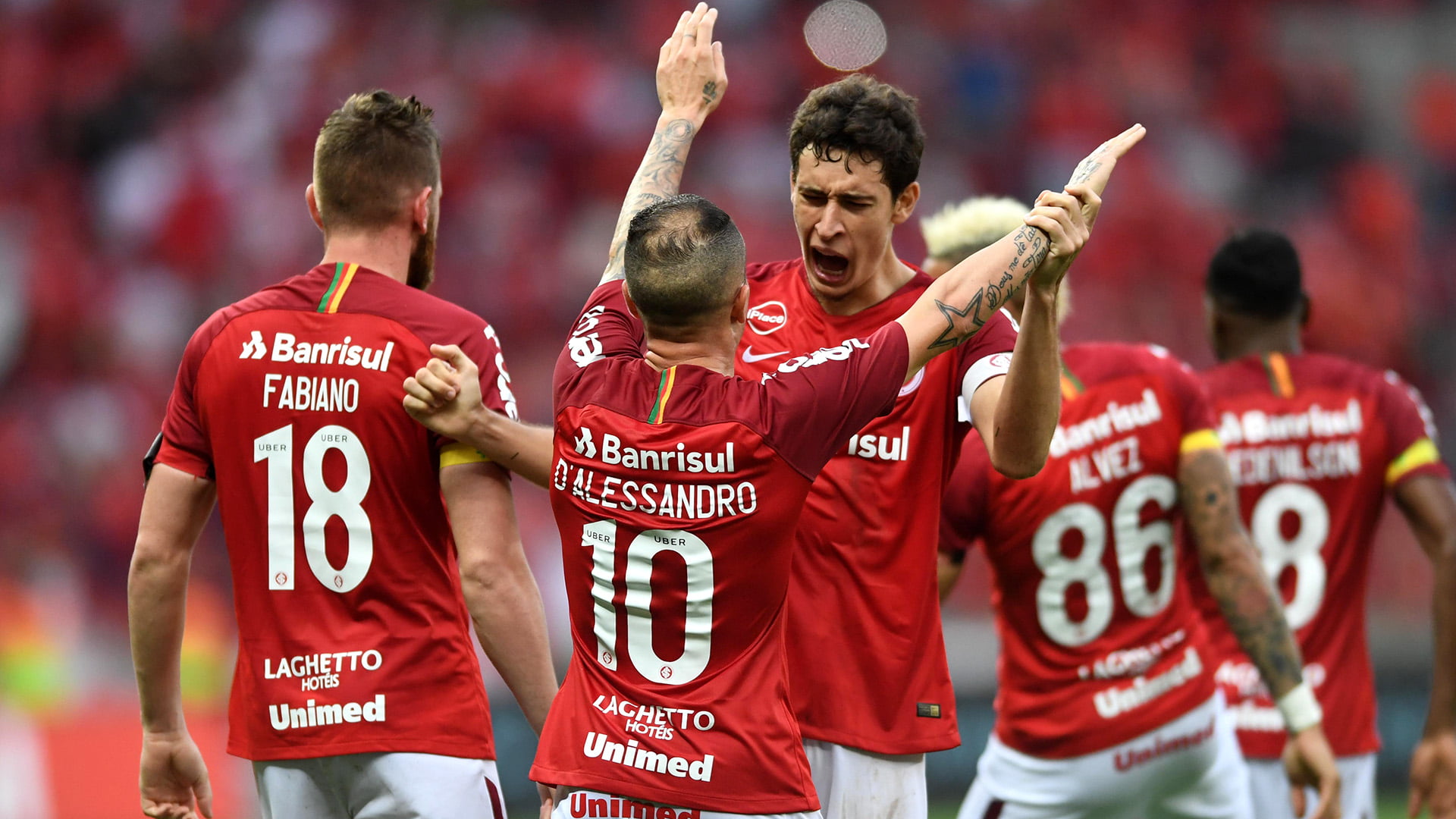 Dirigente cita drama de Dourado para voltar a jogar: "Vocês não sabem o quanto ele sofre" Dourado