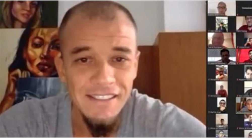 D'Alessandro dá palestra para jovens do River: "O futebol me ensinou a amadurecer e a crescer" D'Alessandro