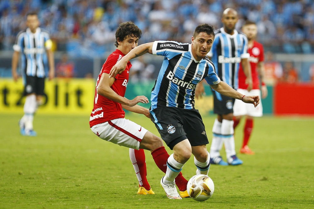 Cristian Rodríguez explica o que deu errado no Grêmio e revela convite para jogar no Inter Grêmio