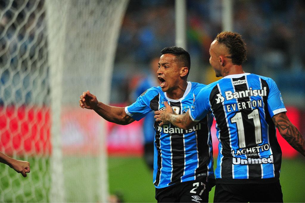 Fundamental no título da Libertadores, Cícero ainda lamenta a saída do Grêmio Cícero