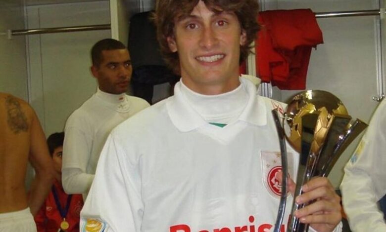 Chamado às pressas ao Mundial, Léo revela como era o grupo de 2006 fora de campo e também responde Belletti Léo do Inter