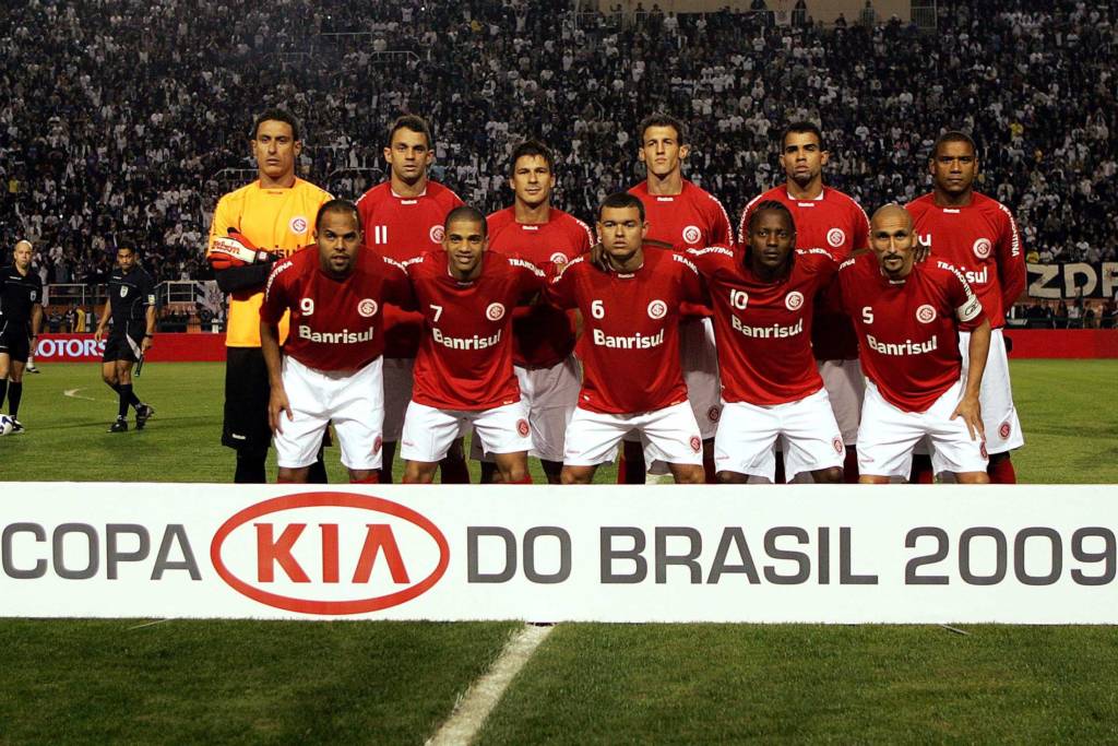 Ex-lateral diz que Inter foi prejudicado pela arbitragem em final contra o Corinthians na Copa do Brasil Inter