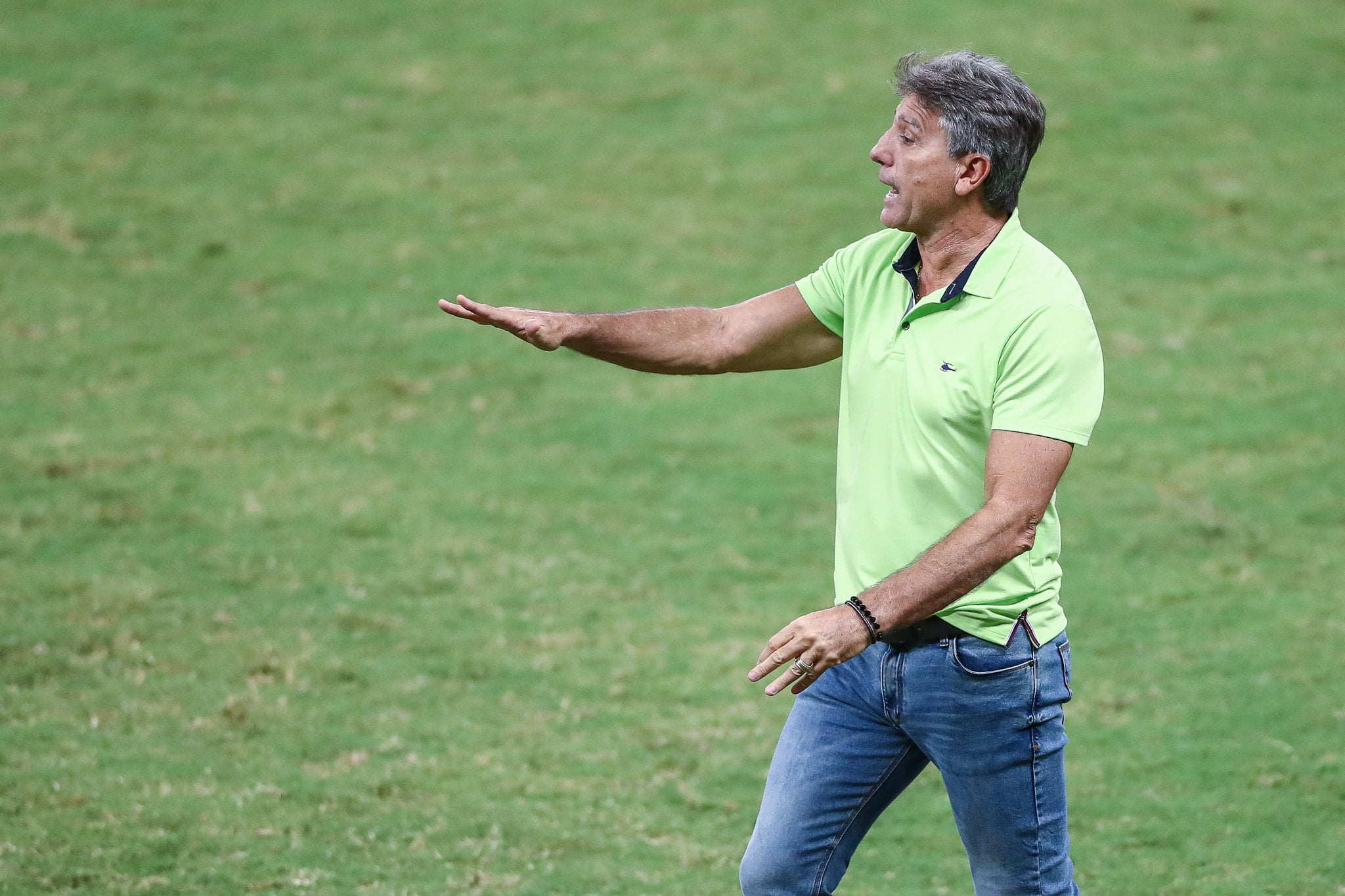Renato volta a lembrar títulos e desabafa contra imprensa: "Inacreditável o que tentam fazer com o Grêmio" Renato