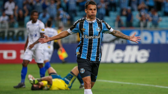 Grêmio retoma tratativas, prepara nova oferta e novela Ferreira se aproxima de desfecho, diz site Ferreira