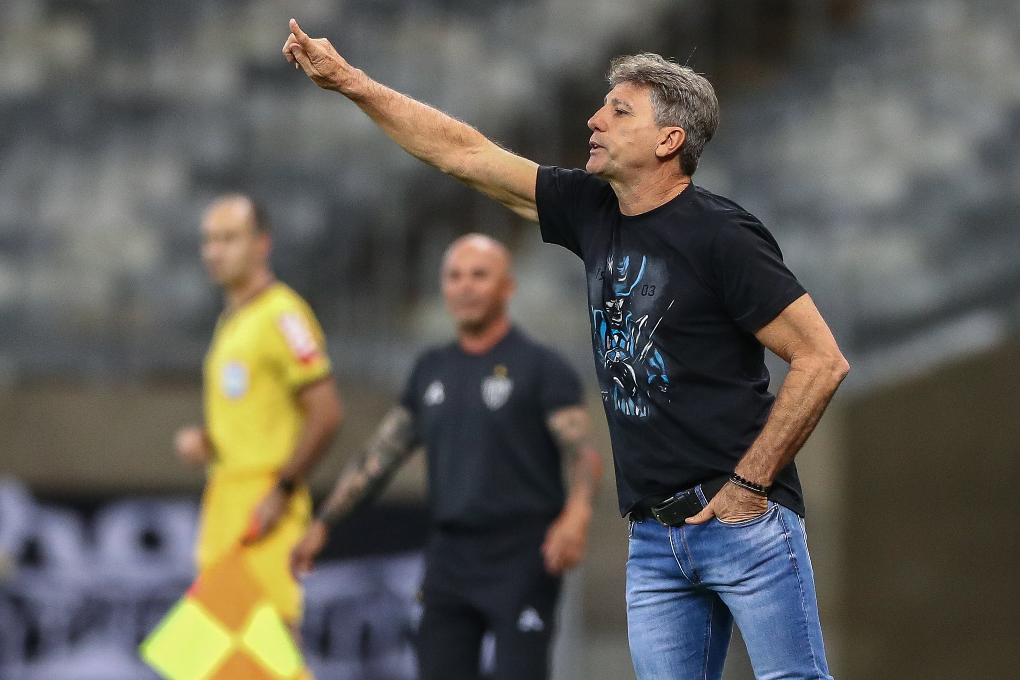 Renato lamenta calendário, vê Atlético-MG "obrigado" a disputar o título e minimiza derrota: "Nada de anormal" Renato