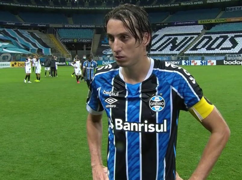Geromel explica derrota em casa e admite fase ruim no Brasileirão: "Não conseguimos engrenar" Geromel