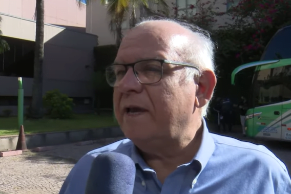 Bolzan puxa orelha de Jean Pyerre, confirma interesse em Jailson e não vê problemas em fazer negócios com o Inter Bolzan