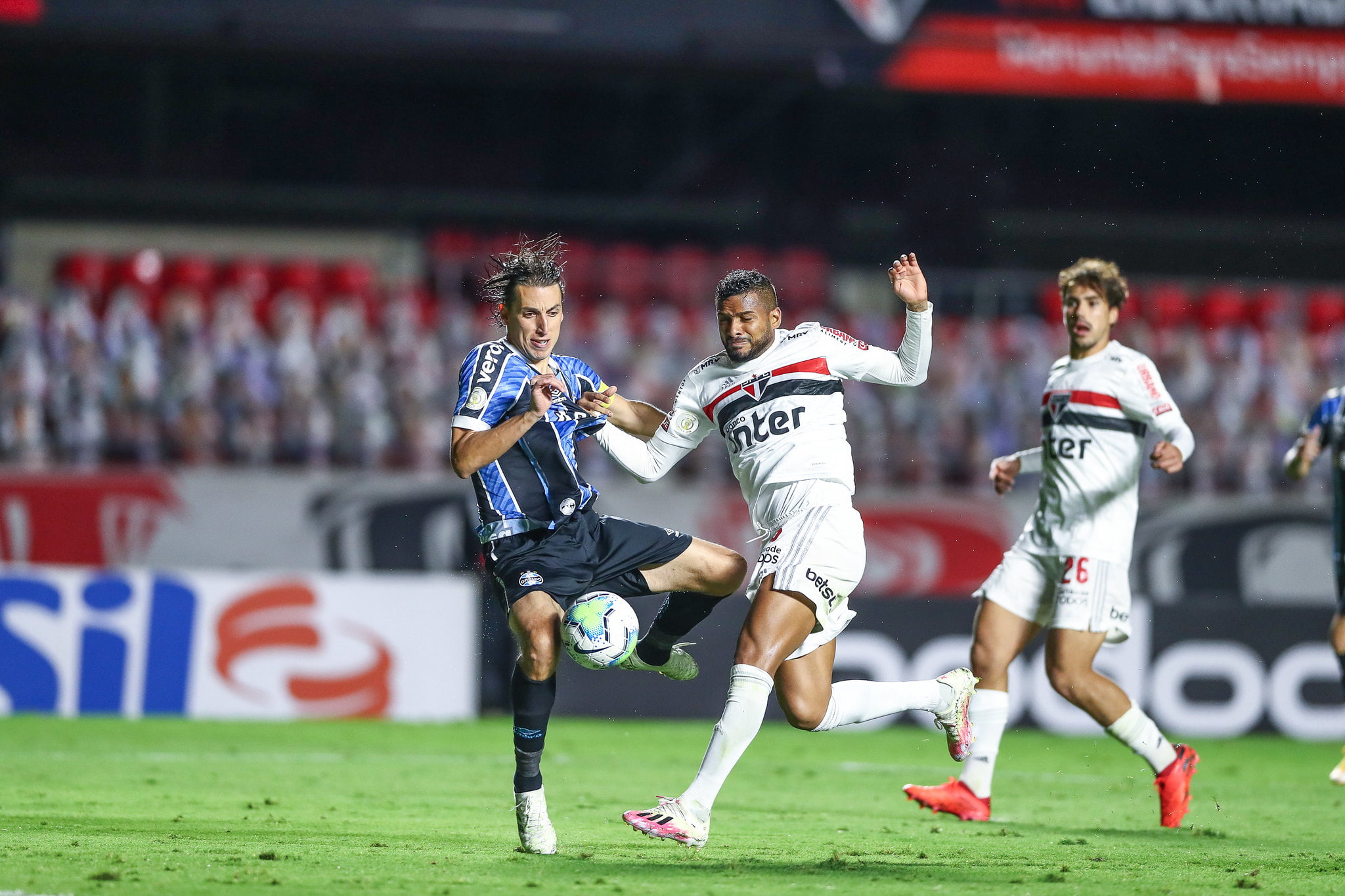 Grêmio tem chances de anular a partida? Especialistas no tema avaliam as possibilidades do clube Grêmio