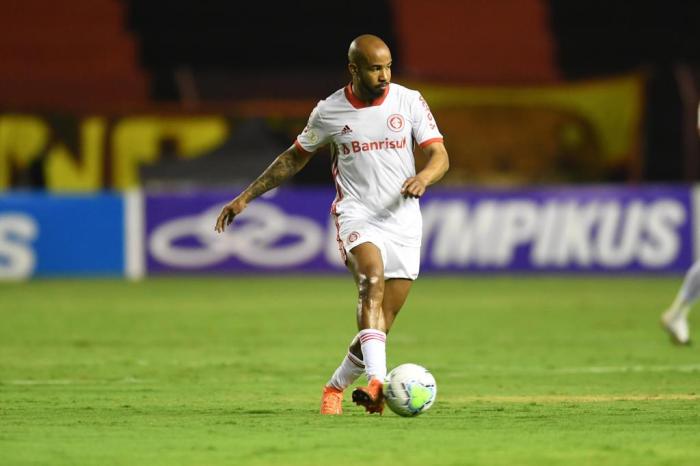 Patrick vê Inter capaz de brigar pelo título e discorda da análise de jornalista: "Patinho feio talvez pra vocês" Patrick