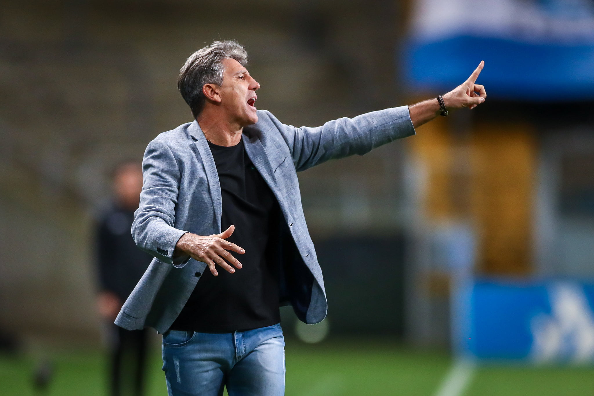 Time de freiras? Declaração de Renato em coletiva causa polêmica e gera nota oficial de religiosa Renato