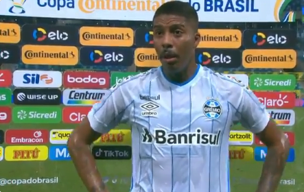 Jean Pyerre lembra da batalha do pai e se emociona após gol: "Era rezar pra acordar com ele bem" Jean Pyerre