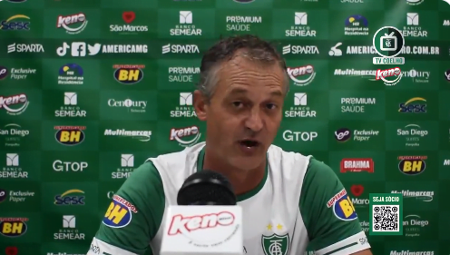 Após eliminar o Inter com o América-MG, Lisca agradece torcedores do Grêmio: "Recebi muitas mensagens" Lisca