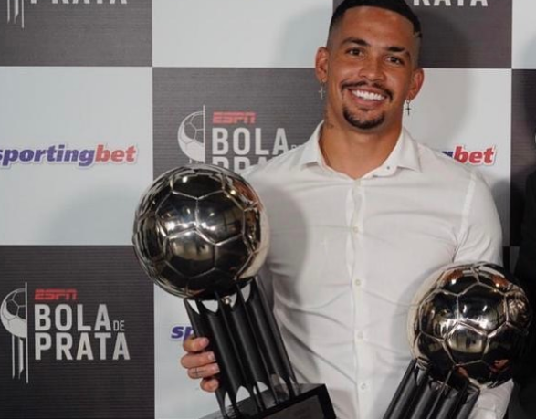 Artilheiro do Brasileirão, Luciano revela conversa com Renato e diz que "faltou confiança" para brilhar no Grêmio Luciano