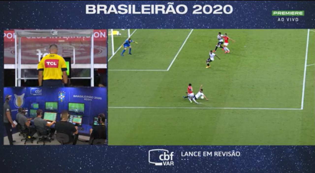 Pênalti? Arbitragem marca a favor do Inter, mas VAR faz juiz voltar atrás na decisão; reveja o lance Pênalti