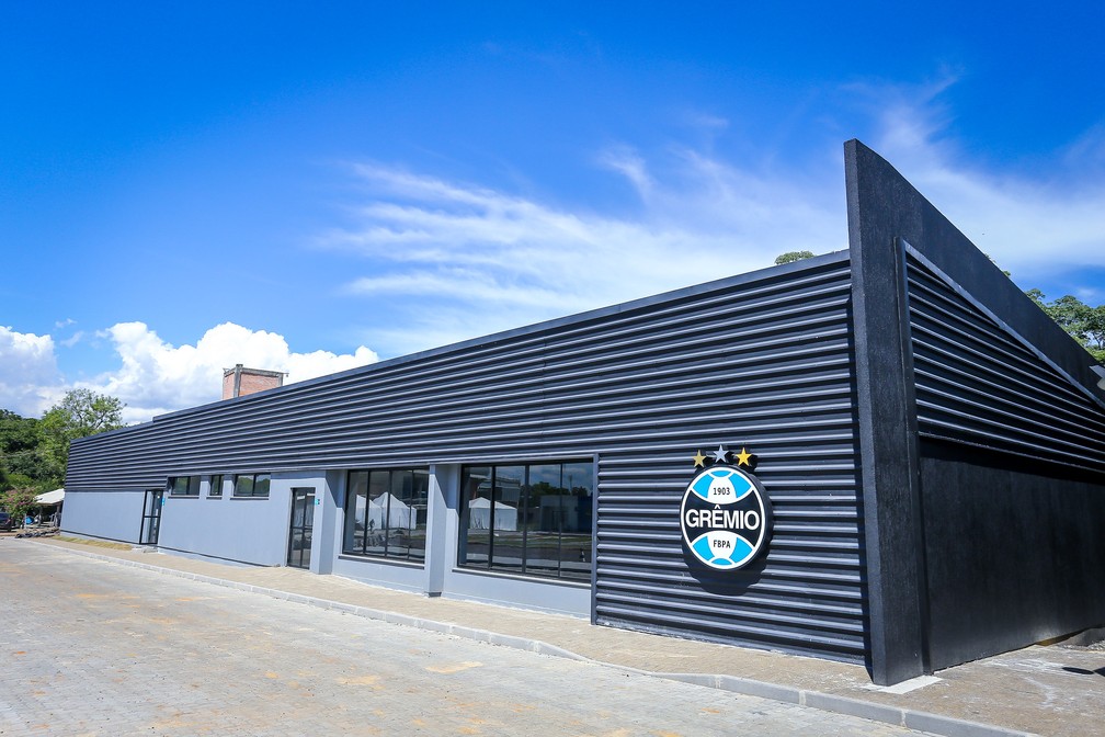 Grêmio inaugura o remodelado CT para as categorias de base, e Arthur se manifesta: "Que felicidade em ver isso" CT