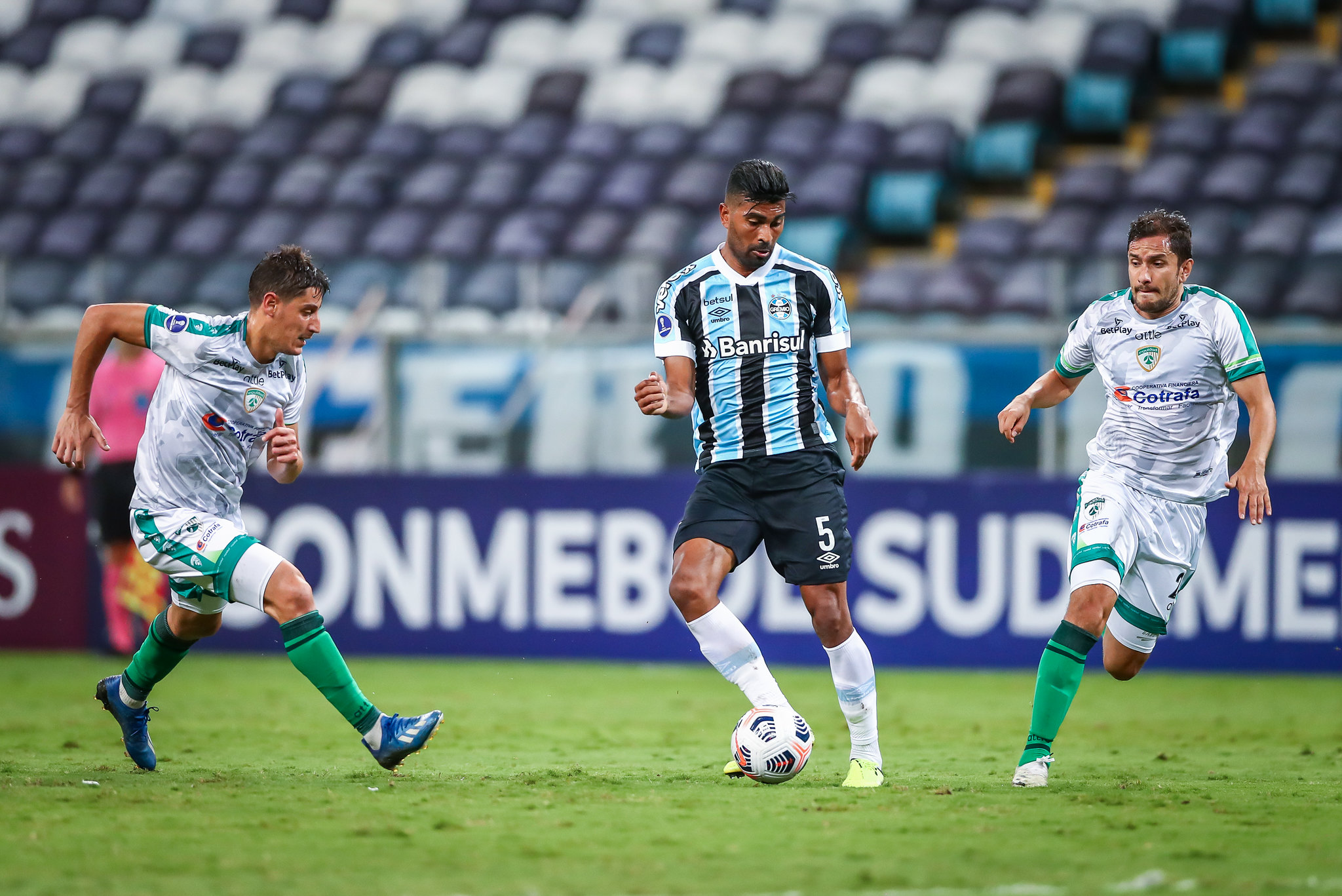 Thiago Santos