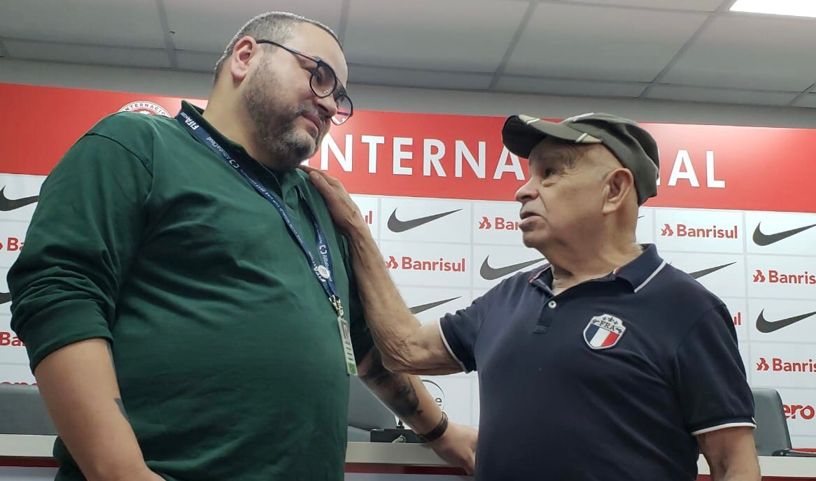 Jornalista presta homenagem a "seu" Pernambuco, demitido após mais de 50 anos de Inter: "Muitas histórias" Pernambuco