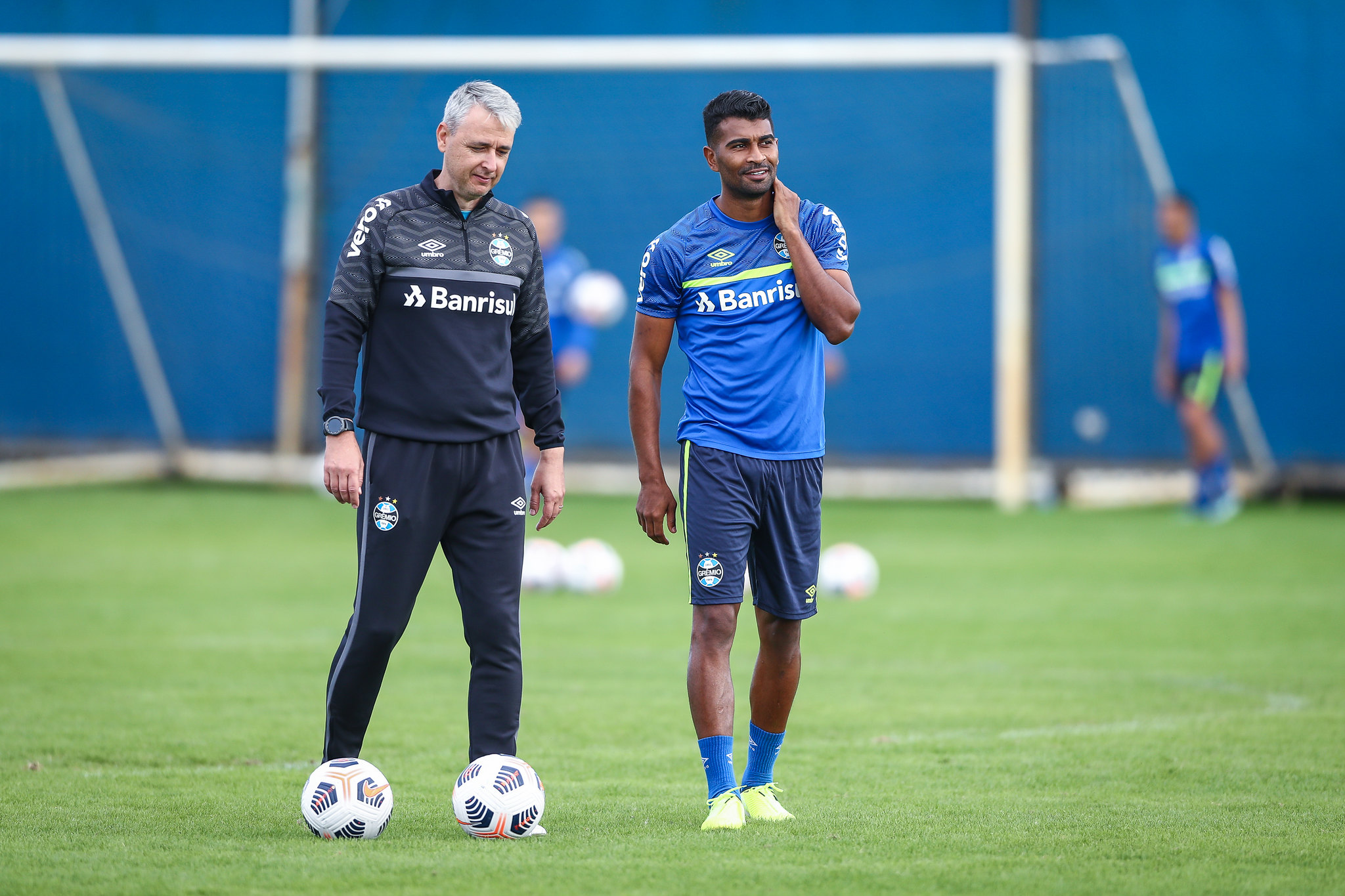 Sem preservar titulares, veja provável escalação do Grêmio, horário e transmissão diante do Lanús Grêmio