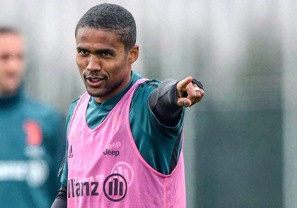 Douglas Costa
