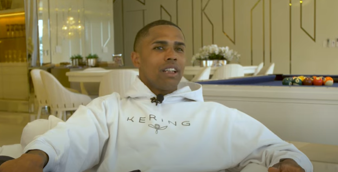 Douglas Costa