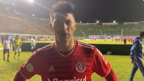 Cuesta admite incômodo com últimos resultados, e Johnny valoriza luta após nova expulsão: "Isso é Inter" Cuesta