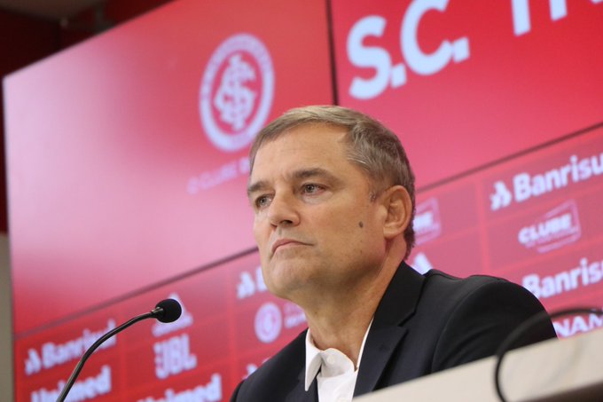 Aguirre antecipa volta de Bruno Méndez para domingo e faz elogios a Gustavo Maia: "Não me surpreendeu" Diego Aguirre