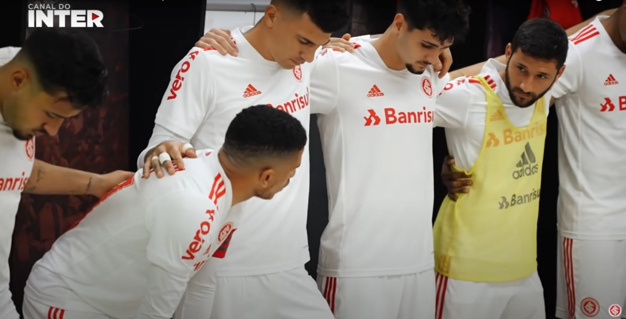 Antes de duelo com Vitória, Taison fez questão de dedicar palavras sobre o retorno de Boschilia; assista Boschilia