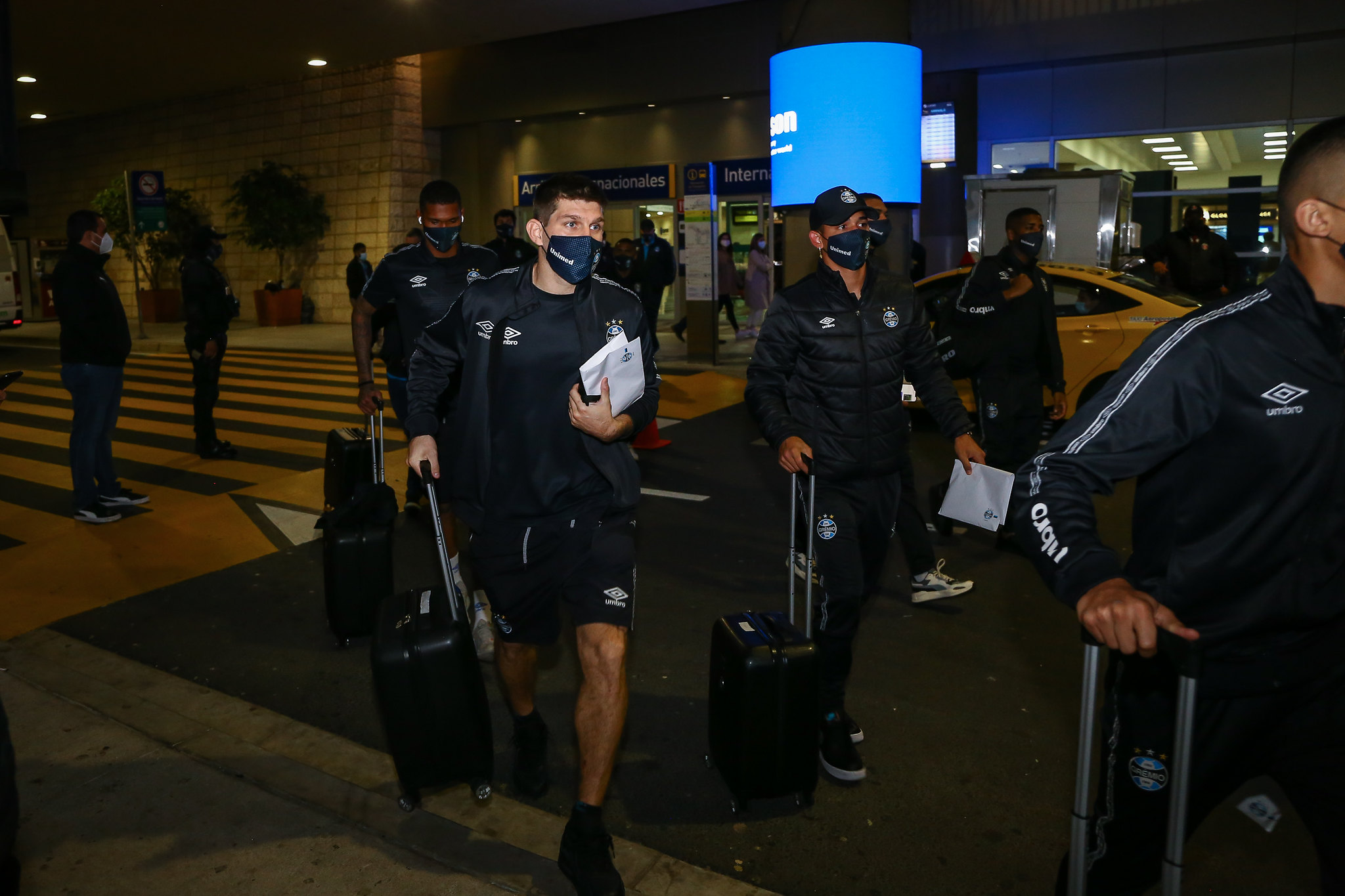 Com série de desfalques, veja provável escalação do Grêmio, horário e transmissão contra a LDU Grêmio