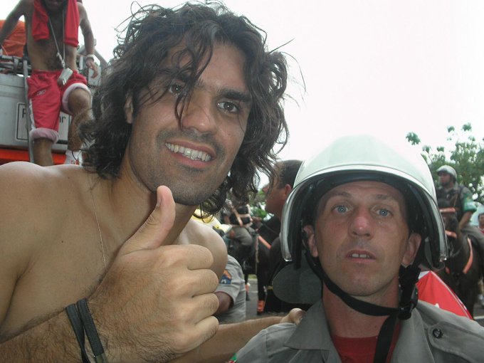 Inter manifesta dor pela perda dos dois bombeiros em incêndio e fará 1 minuto de silêncio antes do jogo contra o Olimpia Inter
