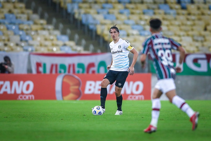 Geromel faz partida perfeita, ajuda Grêmio a vencer a primeira e dá recado: "Um passo de cada vez" Geromel