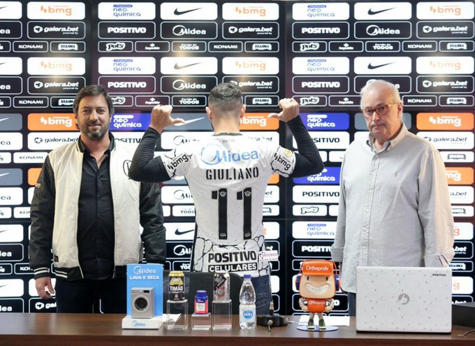Apresentado no Corinthians, Giuliano confirma que teve ofertas financeiramente melhores: "Do Brasil e de fora" Giuliano