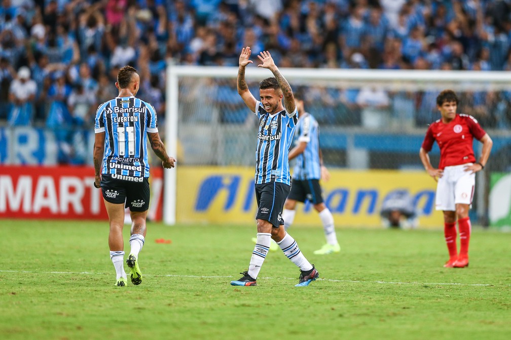 Everton, Ramiro e jogadores do plantel atual deixam mensagens a Matheus Henrique após despedida do Grêmio Matheus Henrique