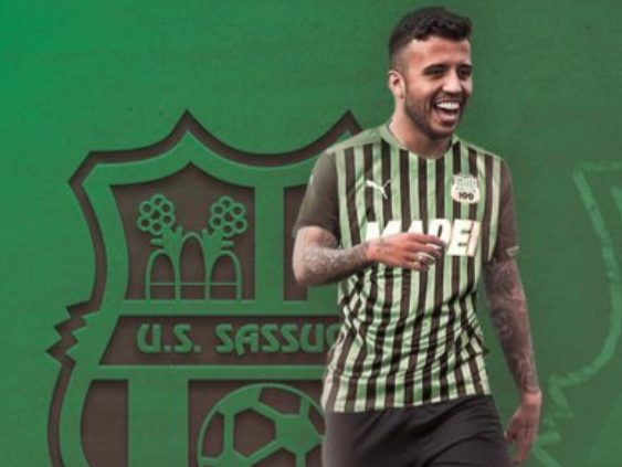 América-MG? Torcedor do Inter ironiza foto de Matheus Henrique, que rebate: "Então sigo batendo no teu time" Matheus Henrique