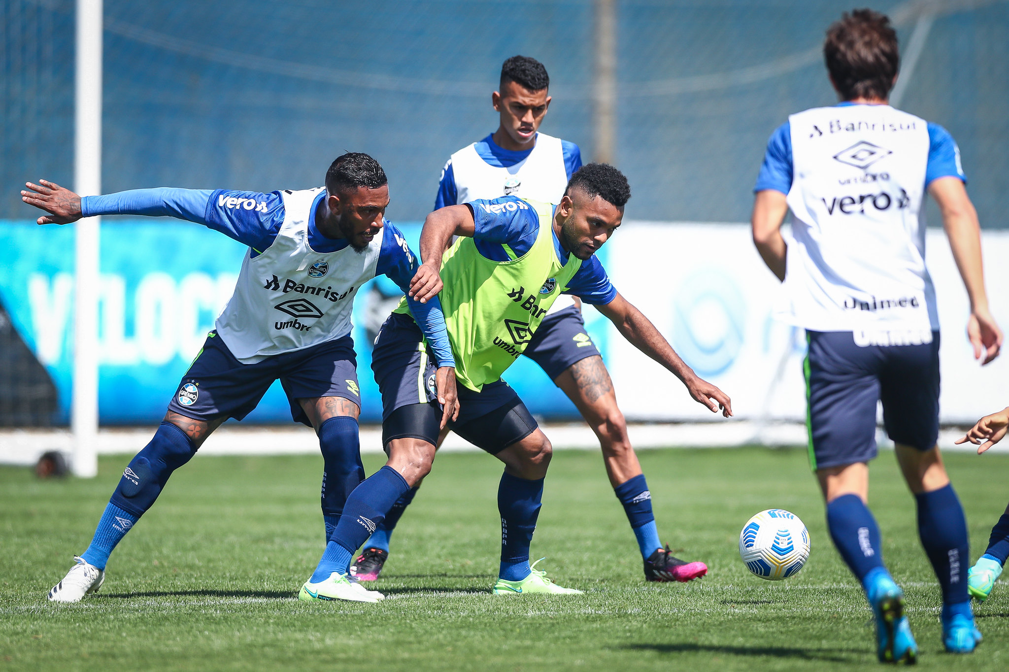 Sem transmissão de TV, veja provável escalação do Grêmio, horário e mais informações contra o Athletico Grêmio