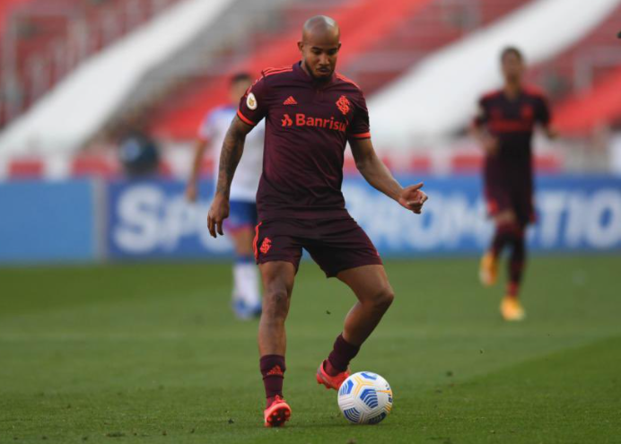 Mudanças pela frente? O jogador do Inter que começa a fazer sombra para Patrick, mantido como titular do time Patrick