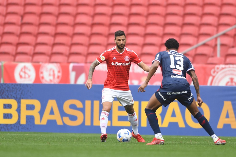Boschilia ganha nova chance no Inter, joga "tempo inteiro" e já se vê perto do que foi em 2020: "Me sentindo cada vez melhor" Boschilia