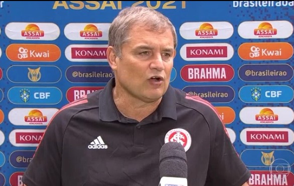 Antes de Palmeiras x Inter, Aguirre comenta rumores envolvendo o Uruguai: "É bom que meu nome seja considerado" Aguirre