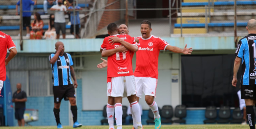 Rubens Cardoso e Daniel Carvalho marcam, e Inter vence Gre-Nal pela Copa Brasil Master; veja os gols Inter