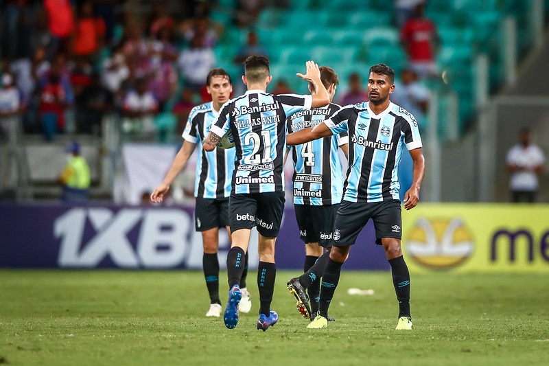 Queda justa, críticas a Mancini e incontáveis erros: imprensa gaúcha "joga a toalha" e vê Grêmio na segunda divisão Grêmio