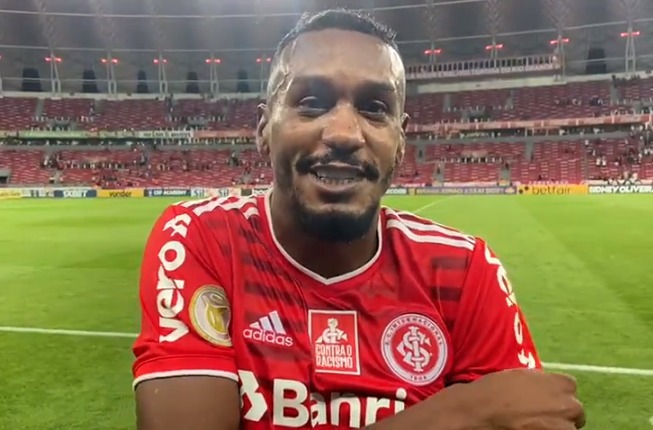 Após nova convocação, Edenilson brilha com dois gols e diz que torcida do Inter tem feito a diferença: "Ajudam muito" Edenilson